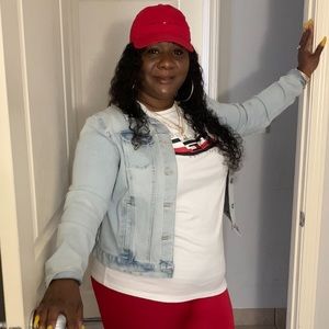 Meet your Posher, Tonya